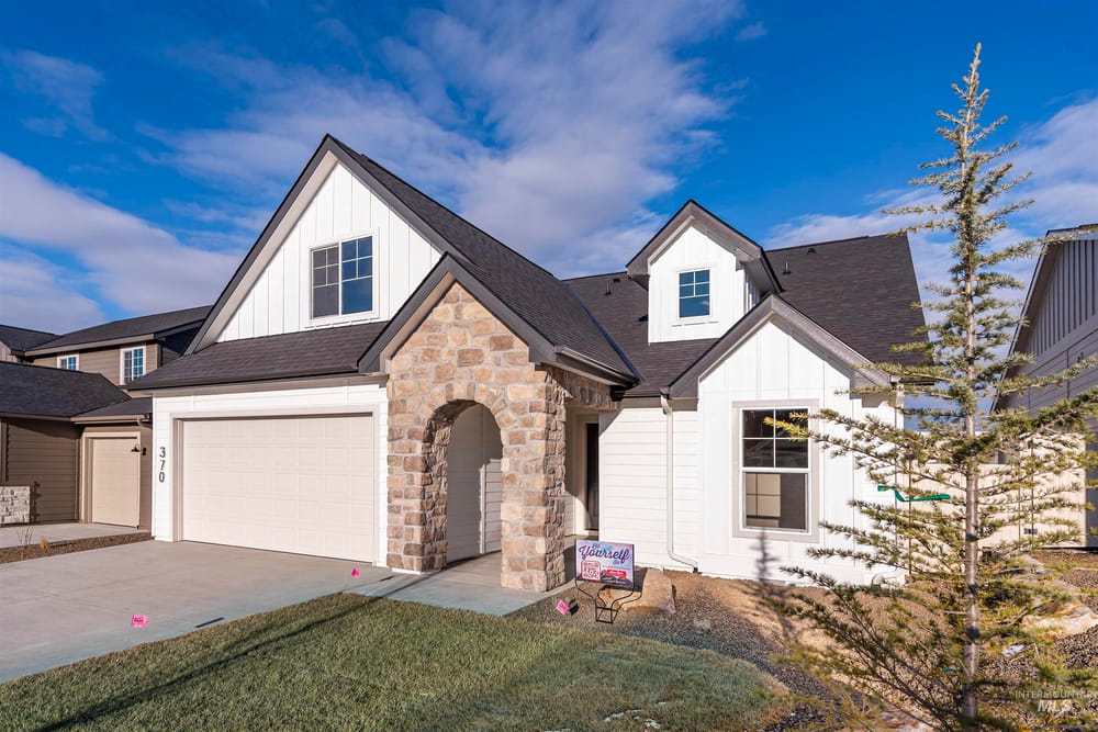 11026 W Wagon Pass St, Boise, ID